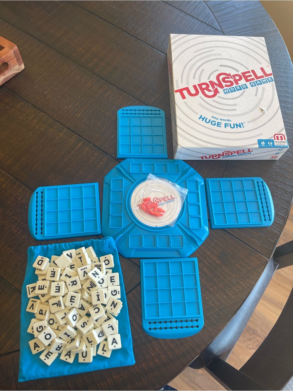 Mattel Turnspell Word Game
